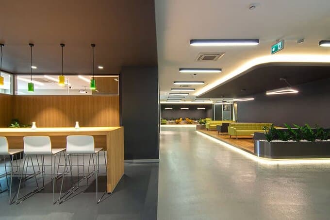 Spatial Reflection of the Corporate Identity: Sutas Headquarters Office