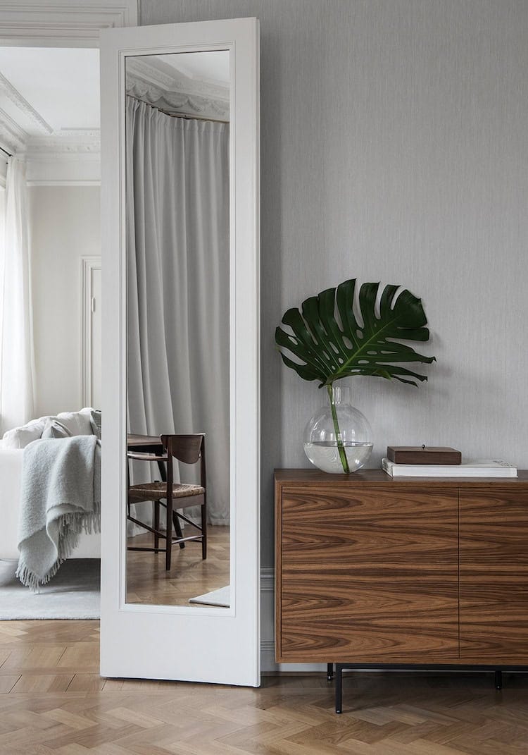 How to Upgrade Your Room With the Herringbone Pattern Floors