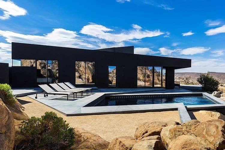 Yucca Valley House by Oller & Pejic Architecture: A House Like a Shadow