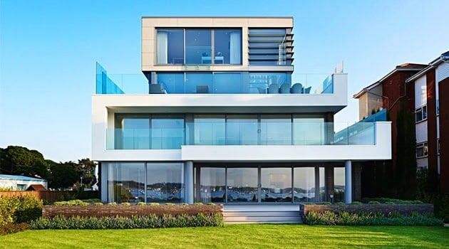 Moondance Panorama Road by David James Architects in Dorset, England
