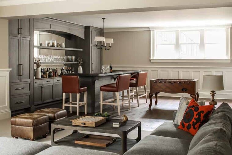 15 Sophisticated Traditional Home Bar Designs That Will Add A Touch Of Elegance To Your Home