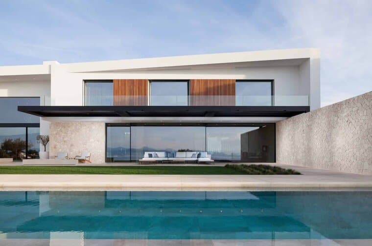 Voltor 16 by Signature Group in Puigderros, Spain