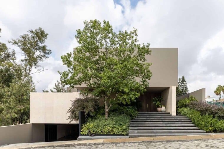 House PF by AE Arquitectos in Zapopan, Mexico