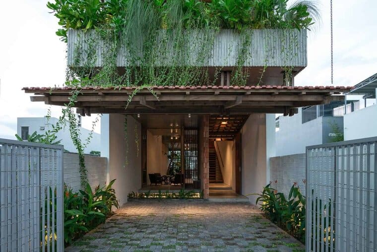 The HIEN House by Winhouse Architecture in Hoa Quy, Vietnam