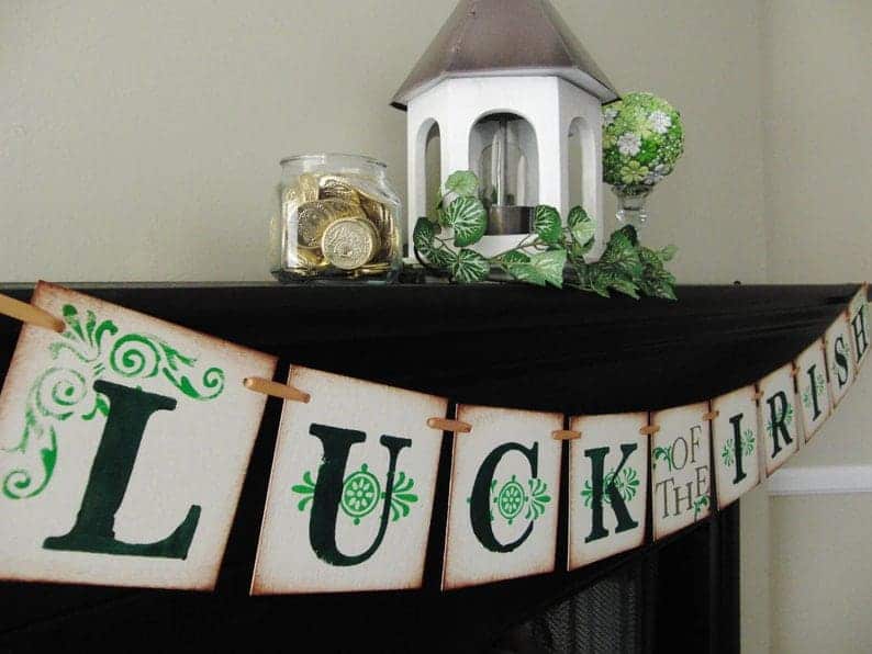 2. Luck of The Irish St. Patrick’s Day Garland