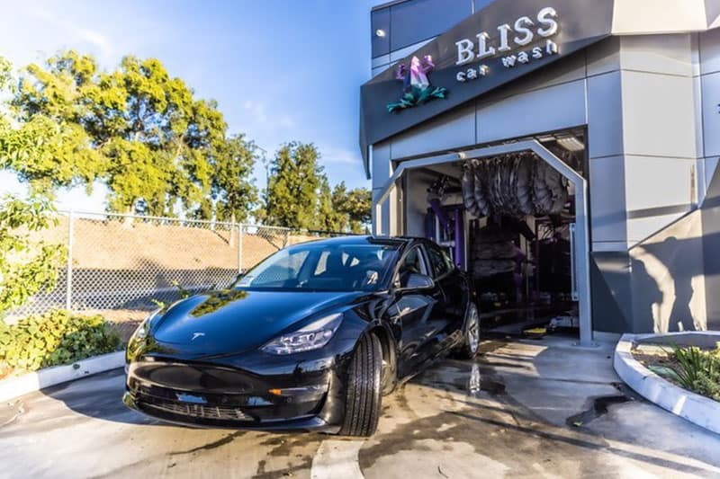 Car Wash Service in Placentia