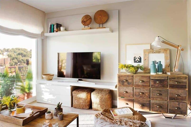 Rooms With Wooden Furniture