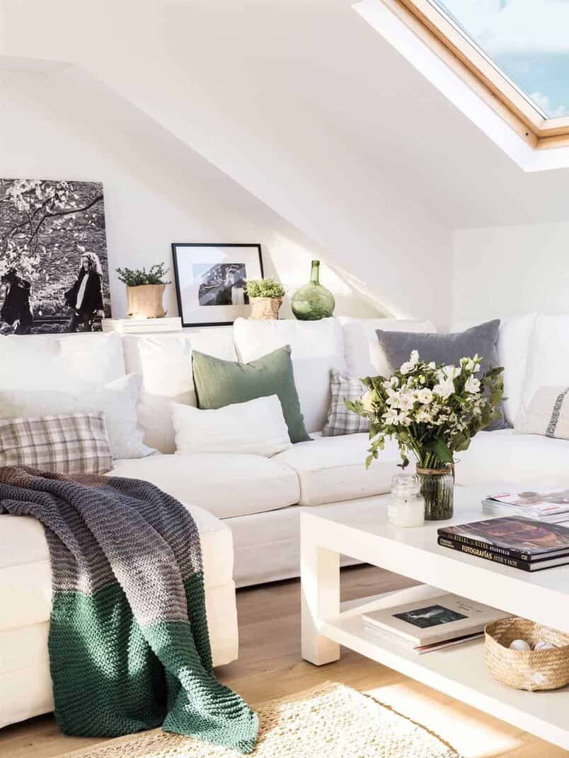 Choose The Right Bright Colors To Enlighten Your Dark Rooms
