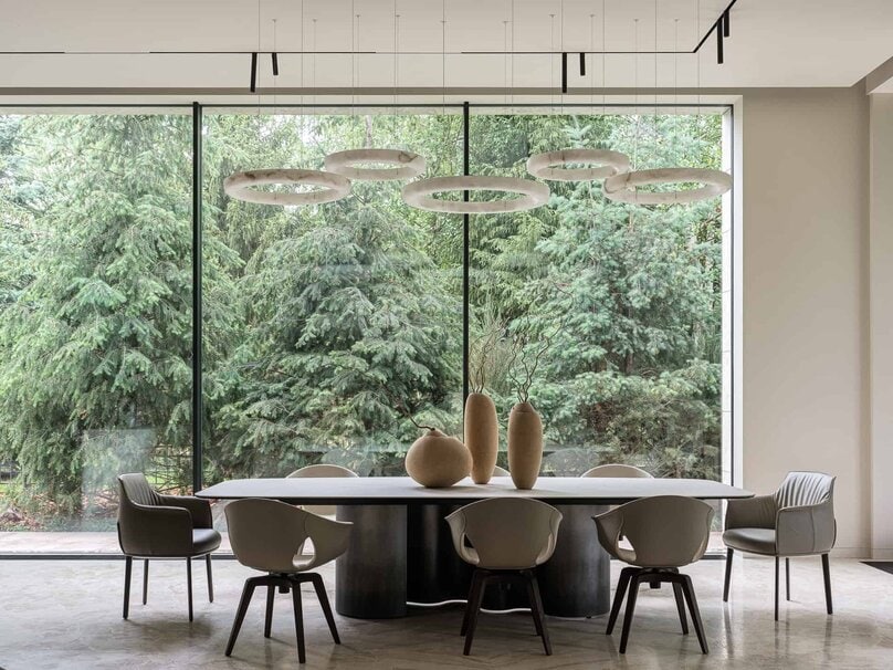 Bright Villa Kyoto by Ekaterina Yakovenko – dining area with panoramic window, Russia