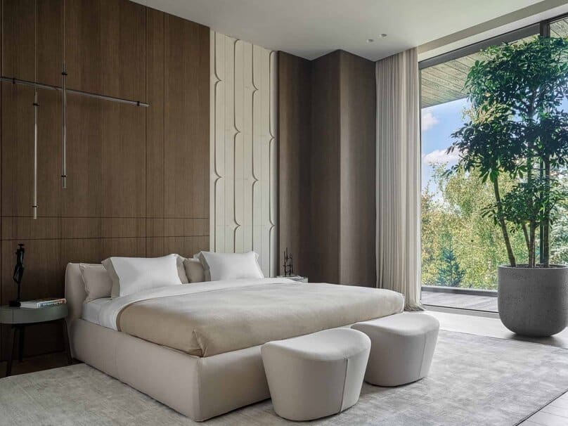 Bright Villa Kyoto by Ekaterina Yakovenko – guest bedroom corner view, Russia