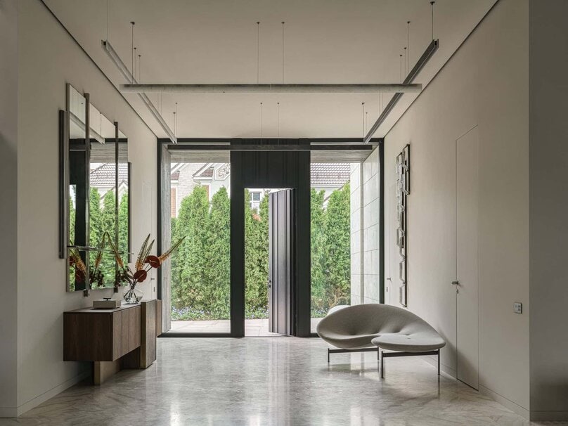 Bright Villa Kyoto by Ekaterina Yakovenko – staircase detail with zigzag profile, Russia