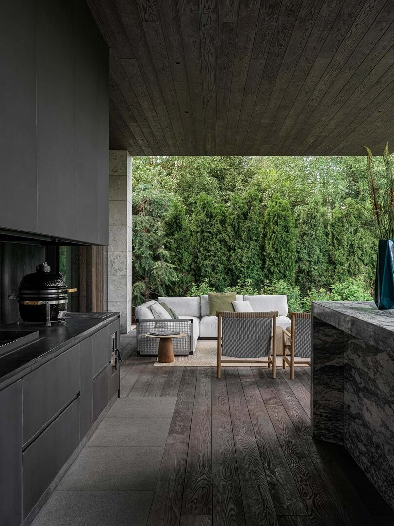 Bright Villa Kyoto stone island bar with black stools by Ekaterina Yakovenko