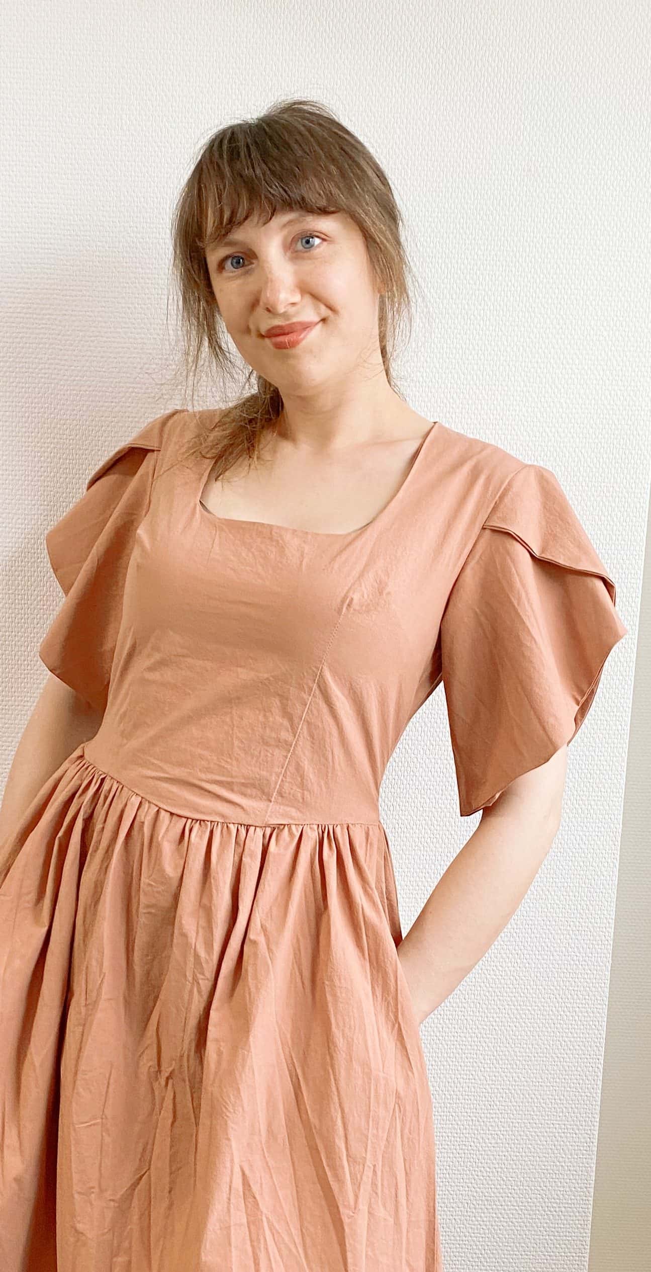26 Types of Sleeves on Dresses: Styles and Guide