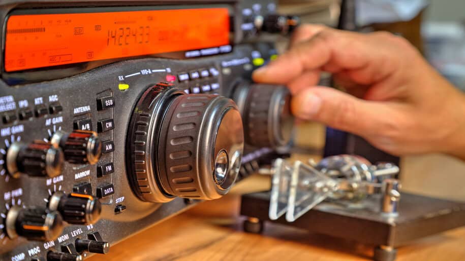15 Forgotten Hobbies We Used to Love