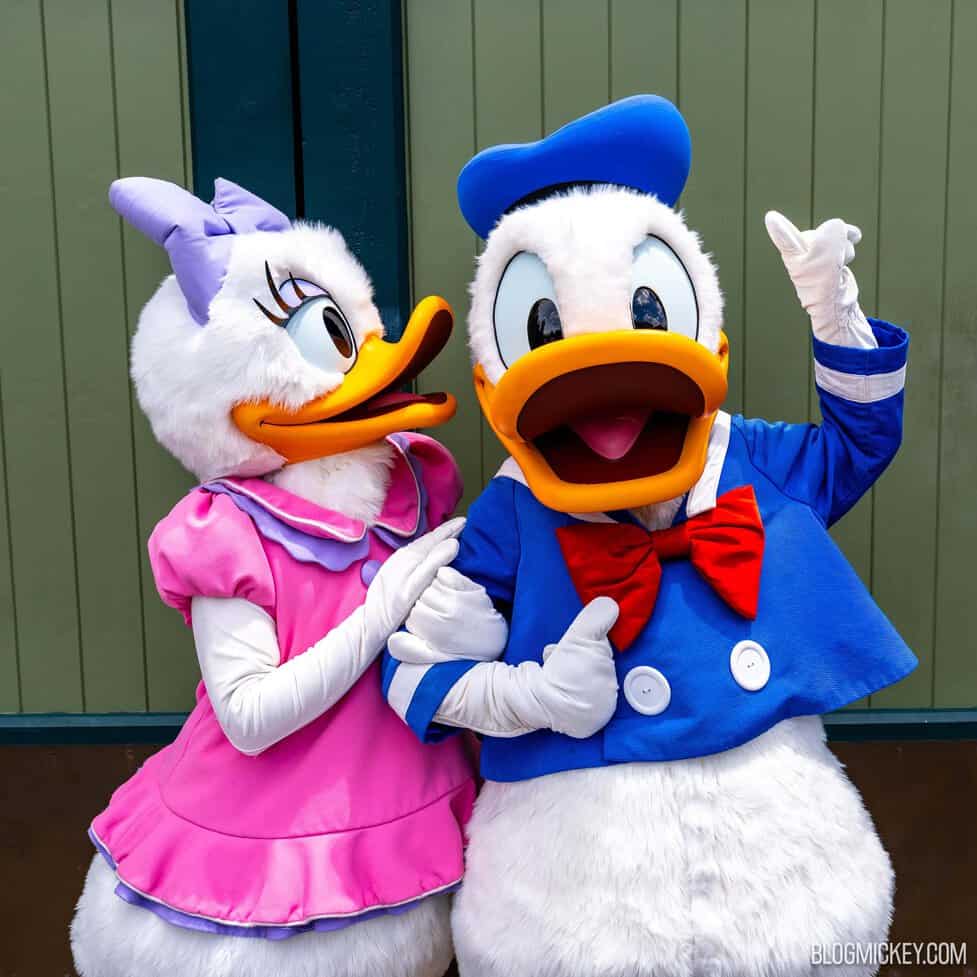 Donald And Daisy Disneyland