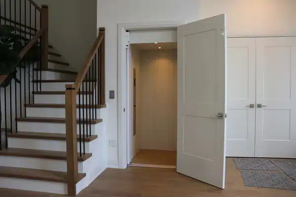 عوامل تاثیر گذار بر قیمت آسانسور هوم لیفت خانگی