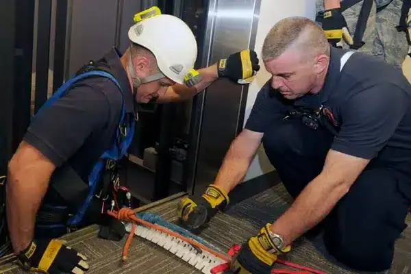 نصب سیستم VVVF آسانسور 3VF | آسانسور تری وی اف