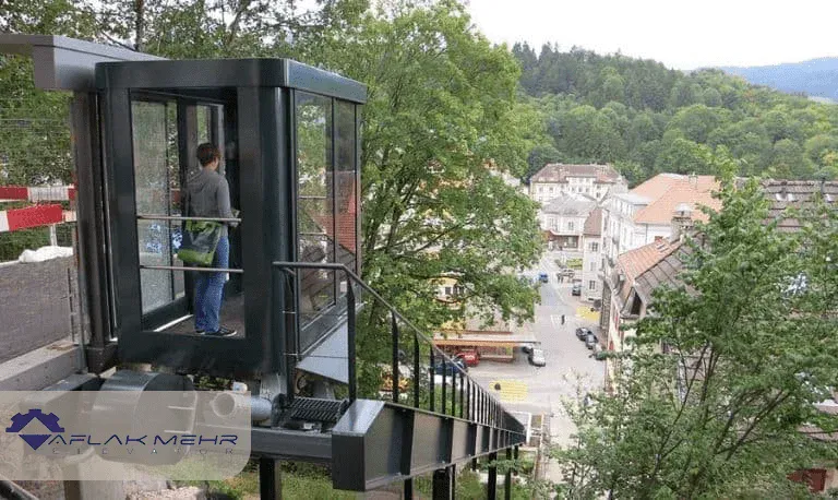 آسانسور شیبدار ۲