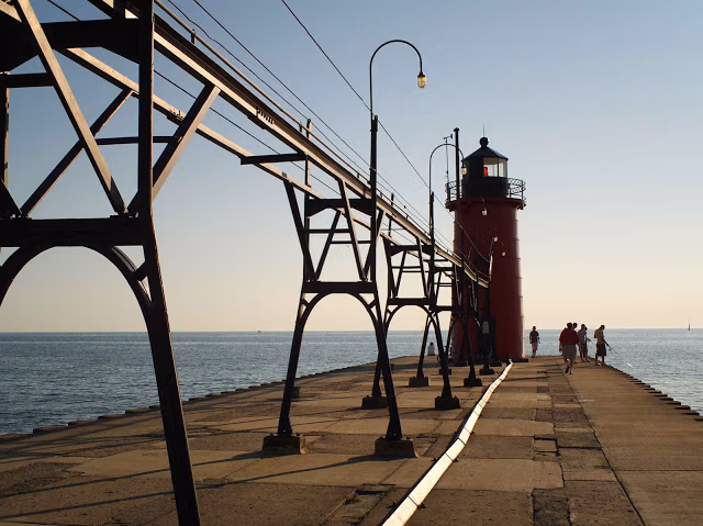 grand haven lighthouse smaller