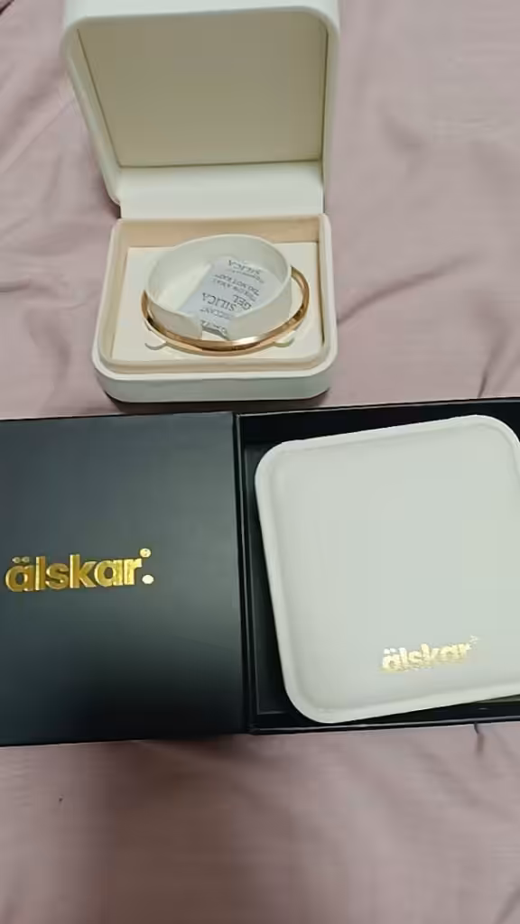 Image #1 from l*****l