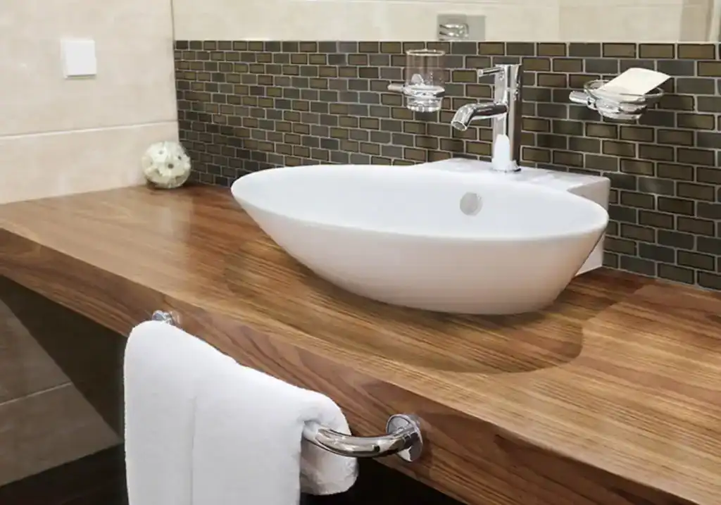 AGM Bathroom 12.SMOK .XXB