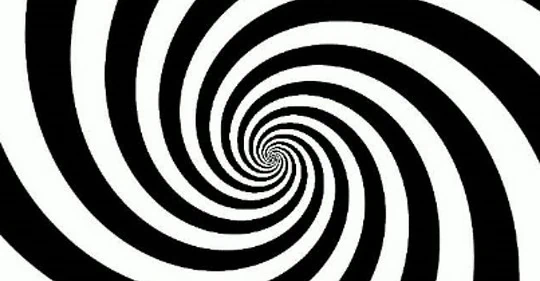Holding her attention without hypnosis