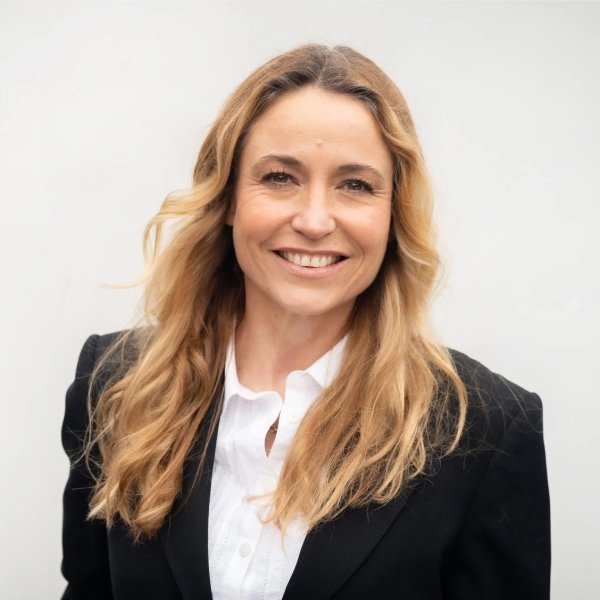 Antonia Medlicott - Founder and Managing Director - Investing Insiders