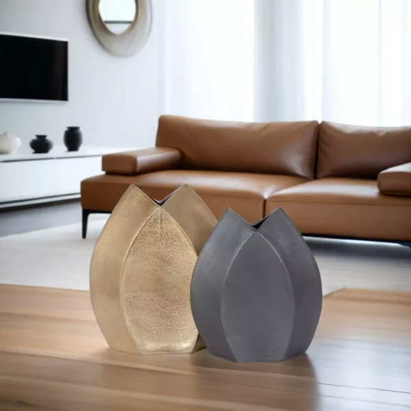 Tulip Vase Silver