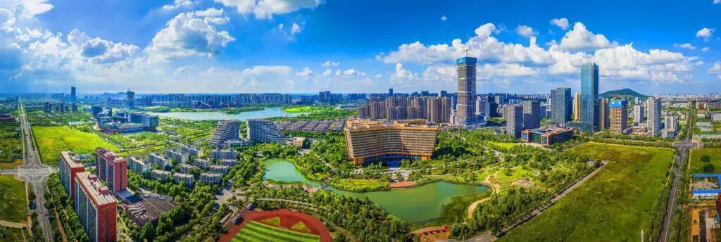 A panoramic view of green spaces in the Hefei National High-tech Industry Development Zone.