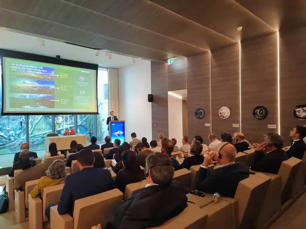 More than 30 prominent Portuguese companies and institutions attend the promotional event of Luohu in Lisbon, Portugal