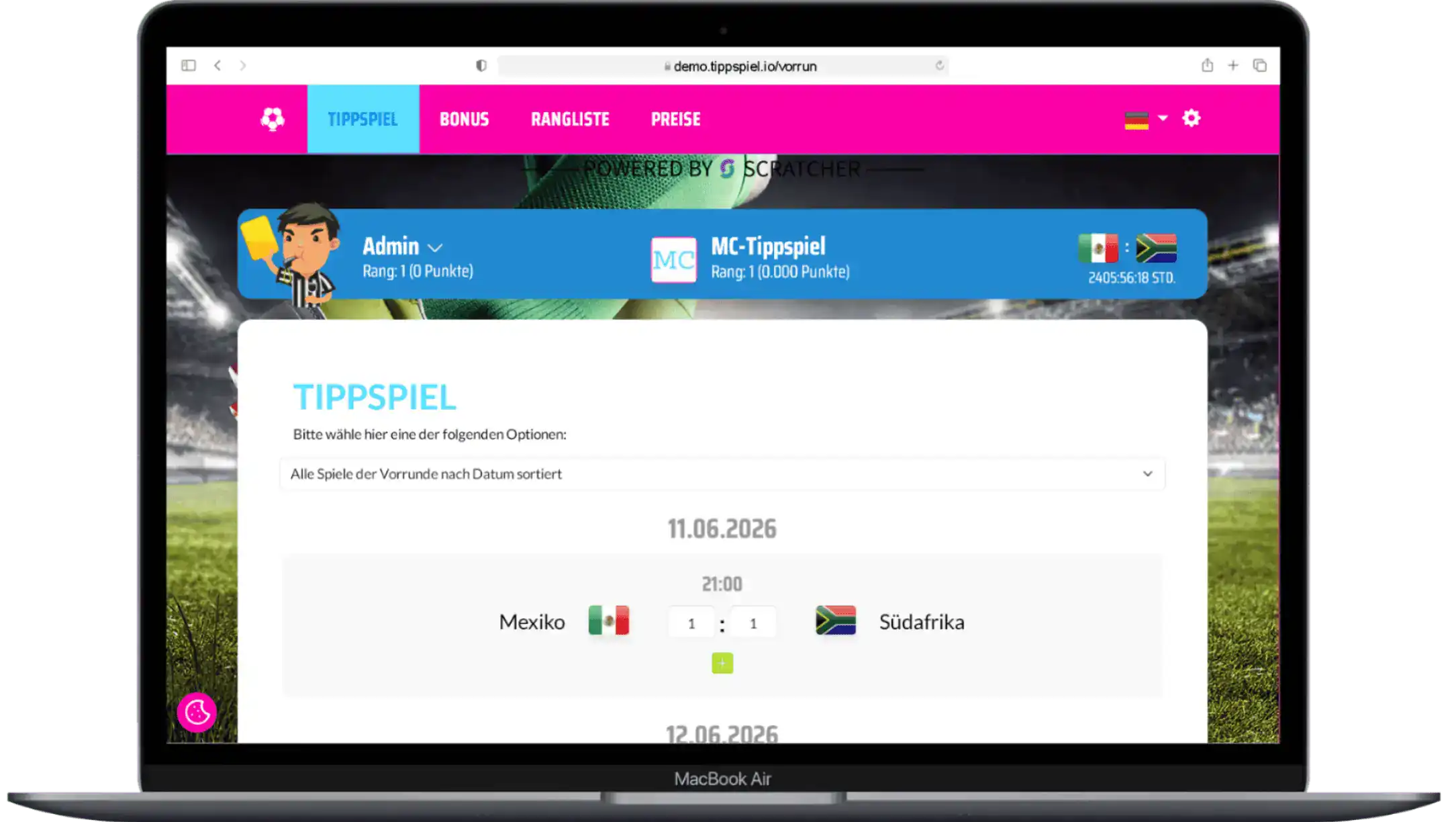 Screenshot eines Fußball-Tippspiels mit WM- und EM-Optionen auf einer Website.