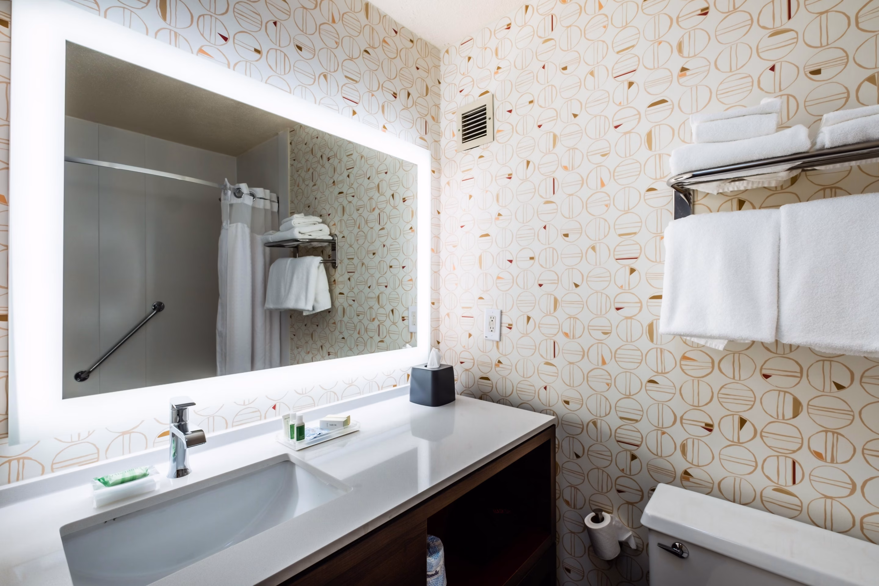 holiday inn spring lake 6016079445 3x2