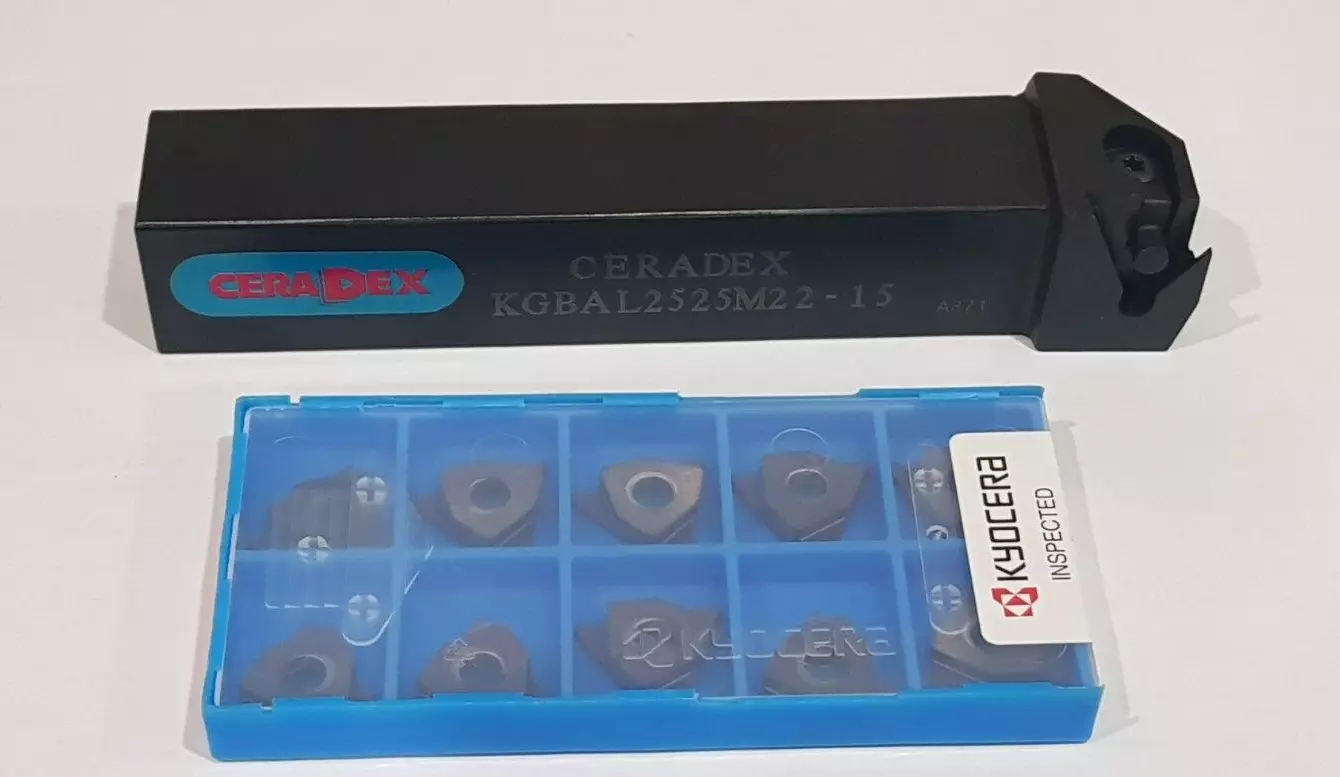 Kyocera 100% Original  Groove Tool Holder KGBAR2525M22-25  1pcs