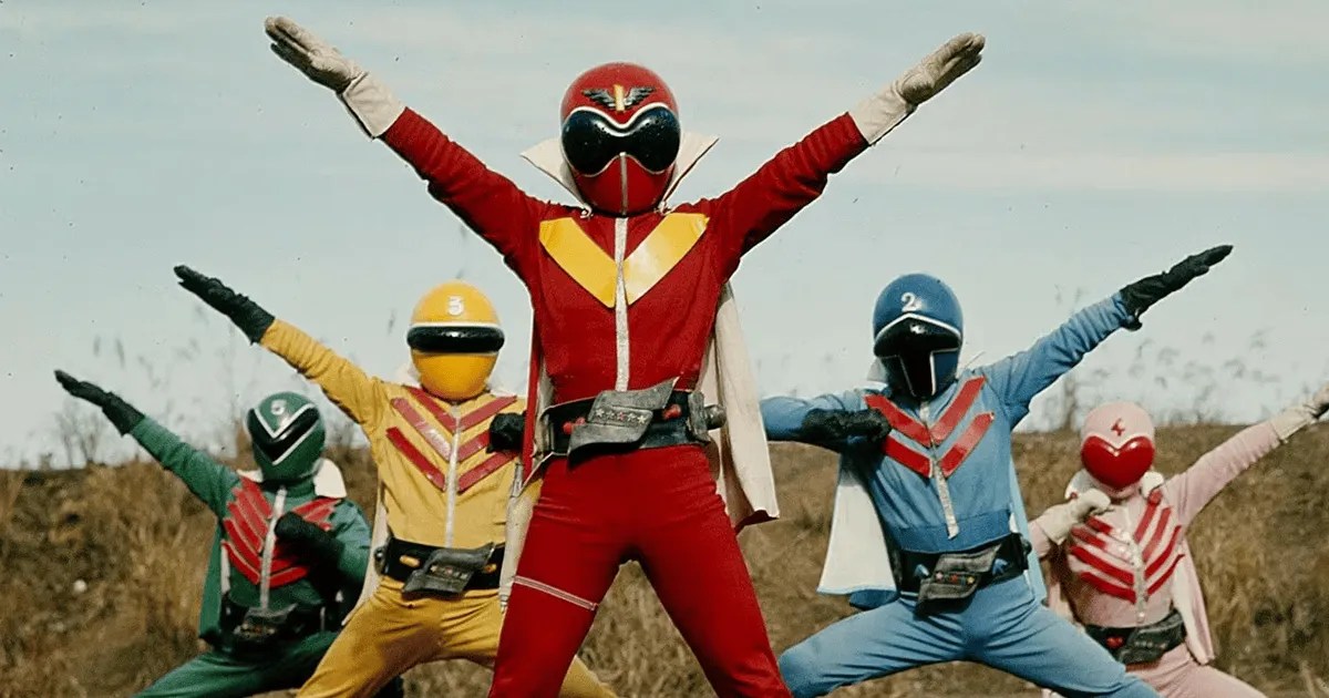 Héroes de colores de Super Sentai en su última formación Gozyuger