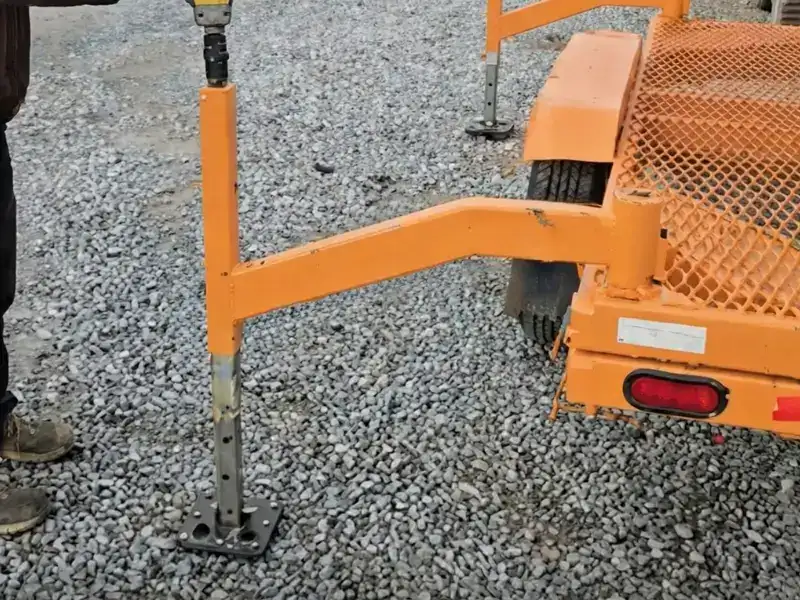 orange jack stand spyder leg