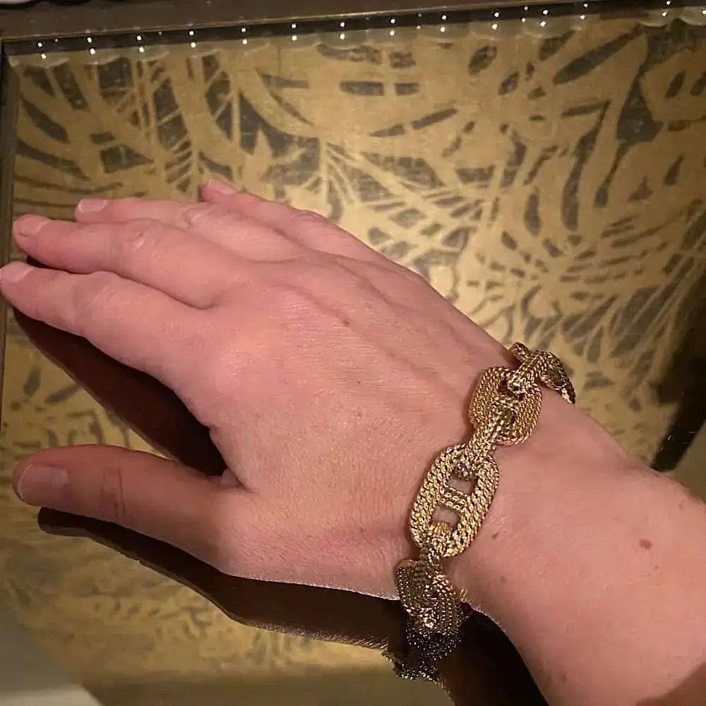 Gorgeous Givenchy 80s Gold plated bracelet - Katheley's