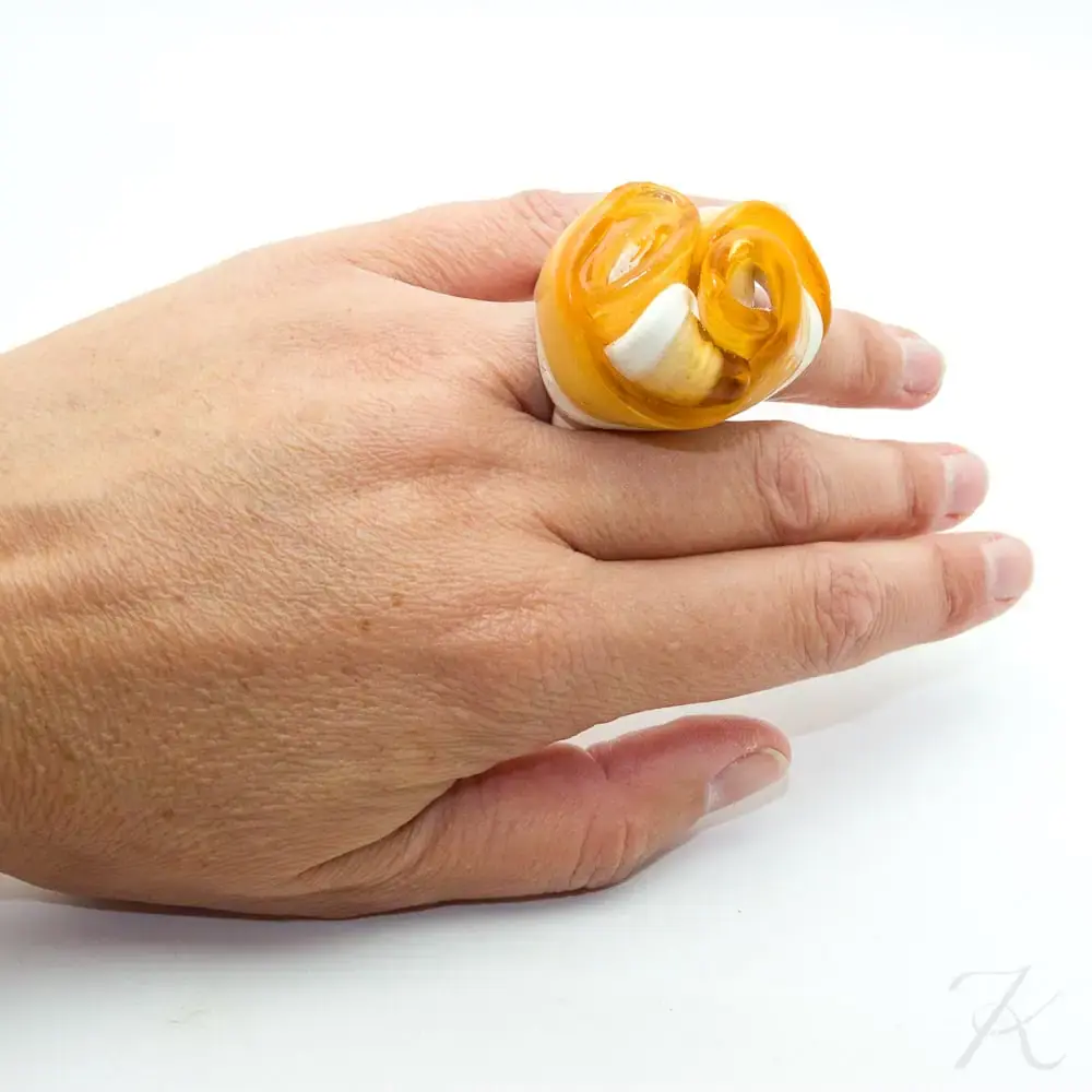 Gaetano Pesce Ribbon ring💛 - Katheley's