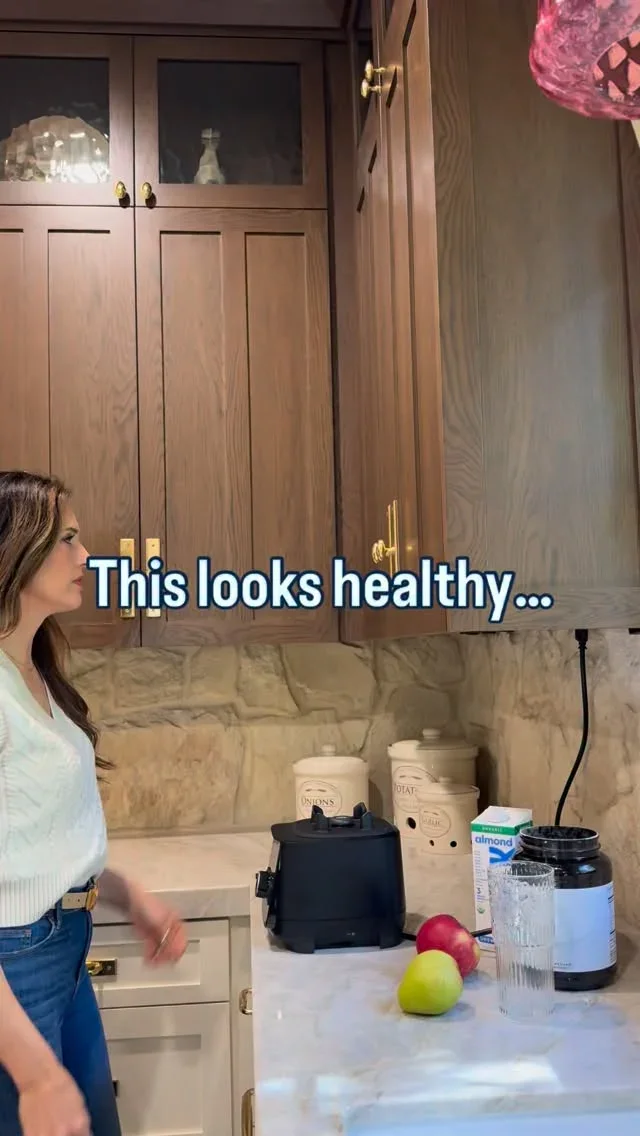 You’re eating healthy… so why do you still feel bloated?For so many women in midlife, the issue isn’t always what you’re eating. It’s that your body may not be breaking food down properly anymore. Stress, hormones, low stomach acid, and changes in digestion can leave you feeling puffy, uncomfortable, and frustrated even when you’re doing everything “right.”In tomorrow’s Flatter Belly, Better Digestion masterclass, I’m teaching the biggest reasons this happens and what you can do to finally feel lighter.Comment BLOAT and I’ll send you the link to join......#bloating #digestion #rootcause #functionalhealth #midlife