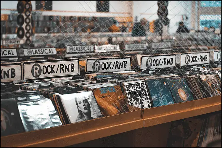 Where-do-Mobile-DJs-find-New-Music