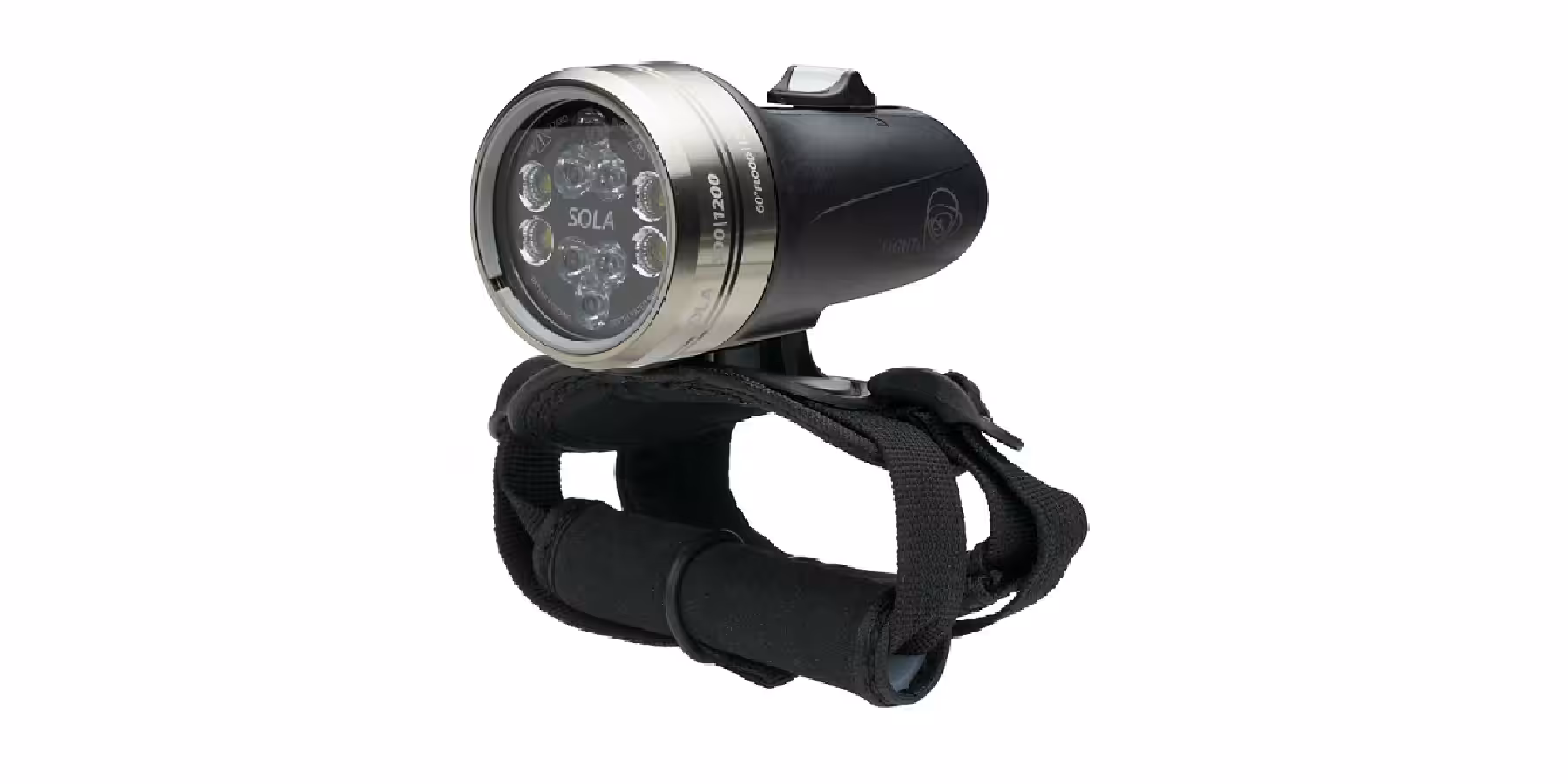 Lampe de plongée Sola, idéale pour explorer les profondeurs marines en toute sécurité.