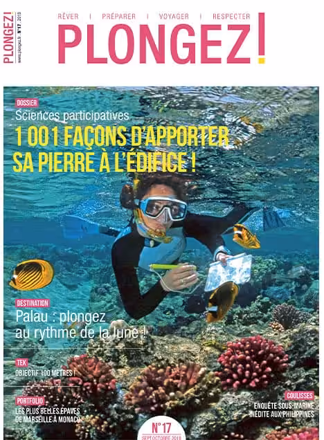 Un plongeur explore les récifs colorés de Palau, mettant en lumière l'importance des sciences participatives dans la prése...