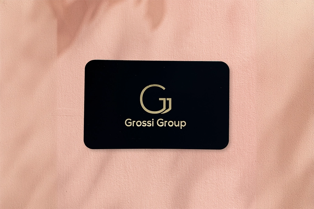 4 round corner black business card with gold foil and solft velvet lamination