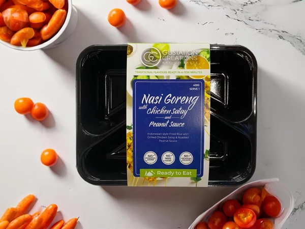 Food container sleeves in bleach board