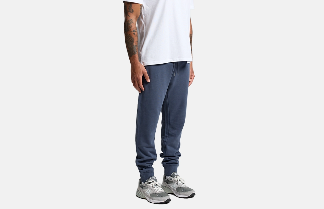5920_PREMIUM_TRACKPANTS_TURN