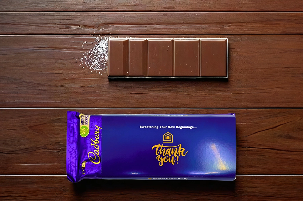 Chocolate sleeves in gloss lamination