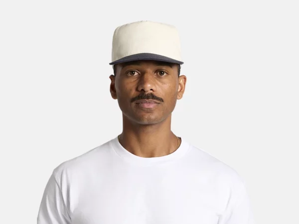 1154_CLASS_TWO-TONE_CAP_TURN