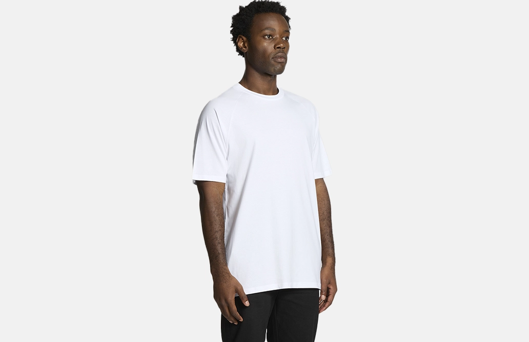 5001R_STAPLE_RAGLAN_TEE_TURN