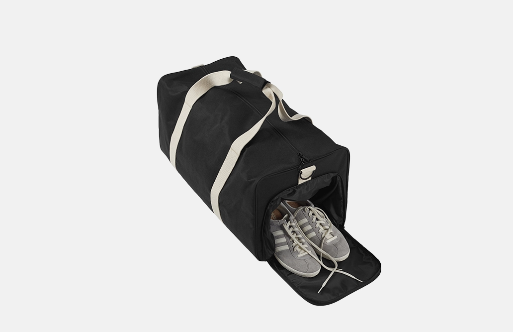 1009_ESCAPE_TRAVEL_BAG_FRONT
