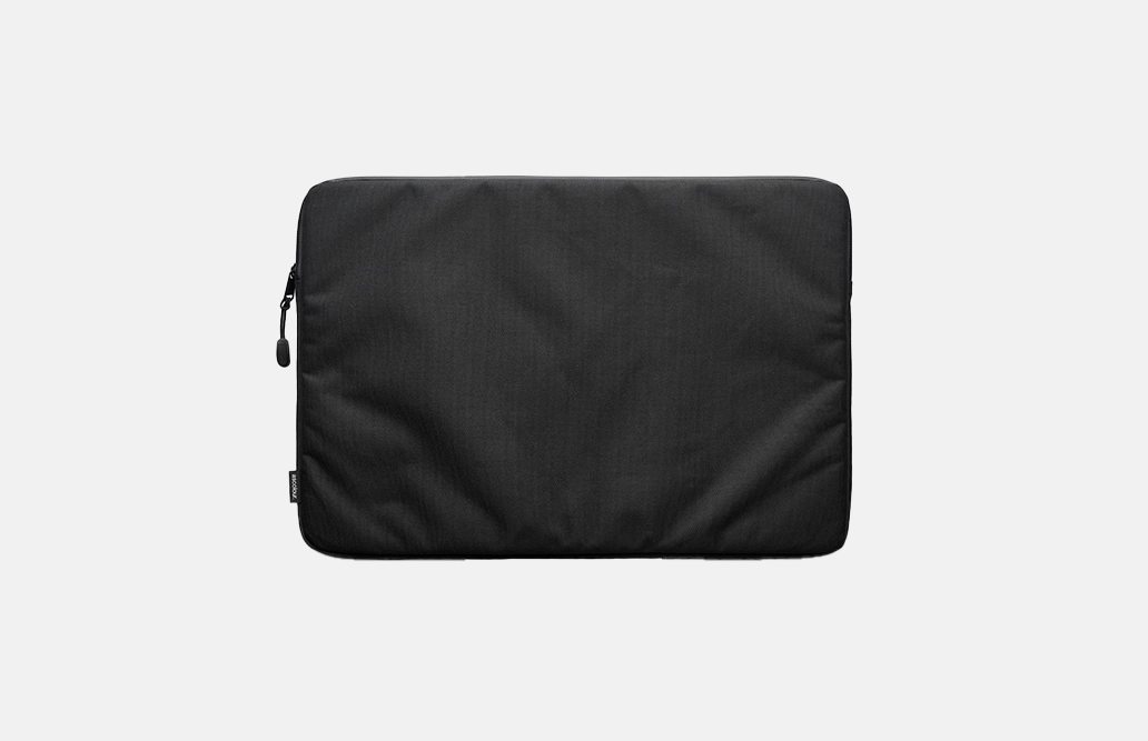 1024_RECYCLED_LAPTOP_SLEEVE_MAIN