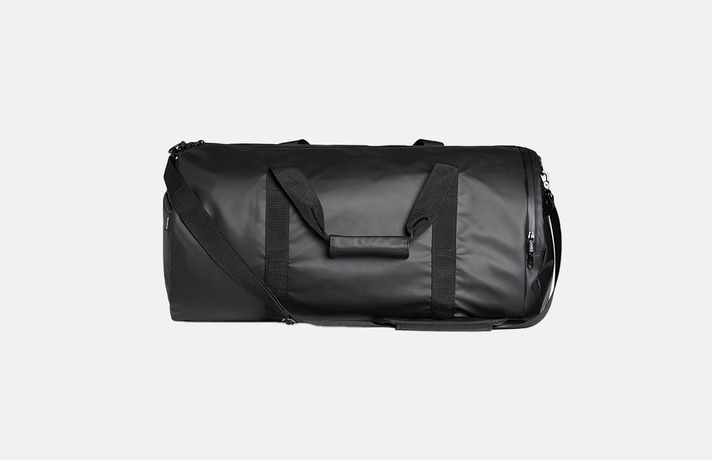1036_RAIN_DUFFEL_BAG_BLACK_MAIN